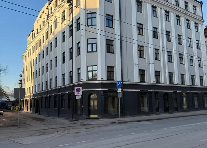 Akmenu アパート *