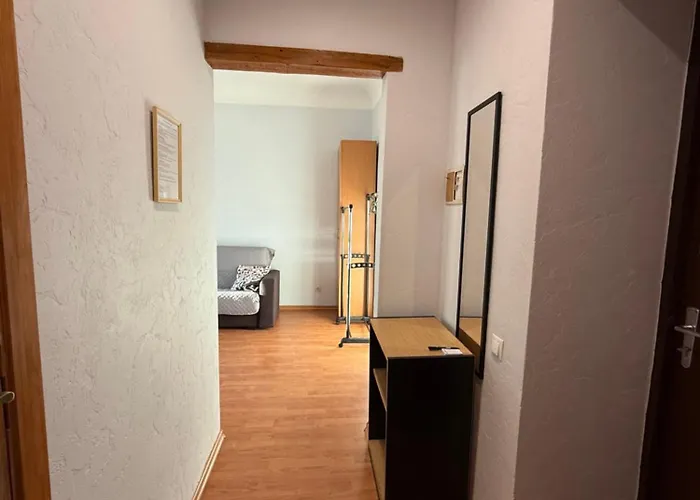 アパート Akmenu *